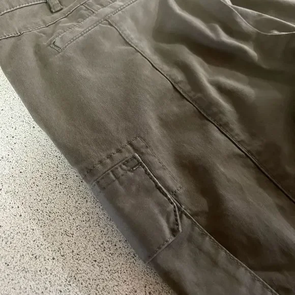 Gap cargo pocket skinny khakis - Picture 6 of 9